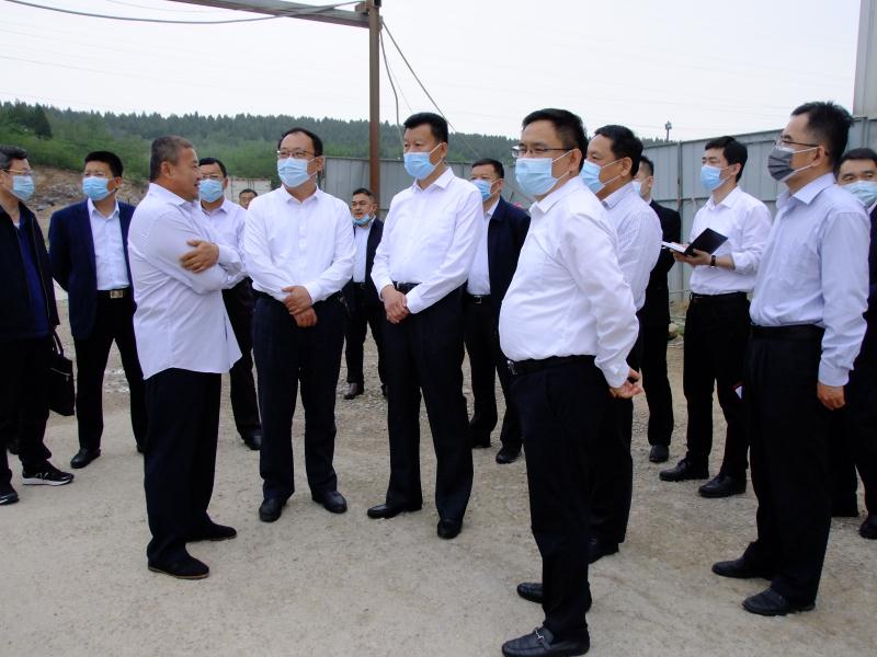 抓住项目不放松---王勤光到米兰官方web站集团调研重点项目情况