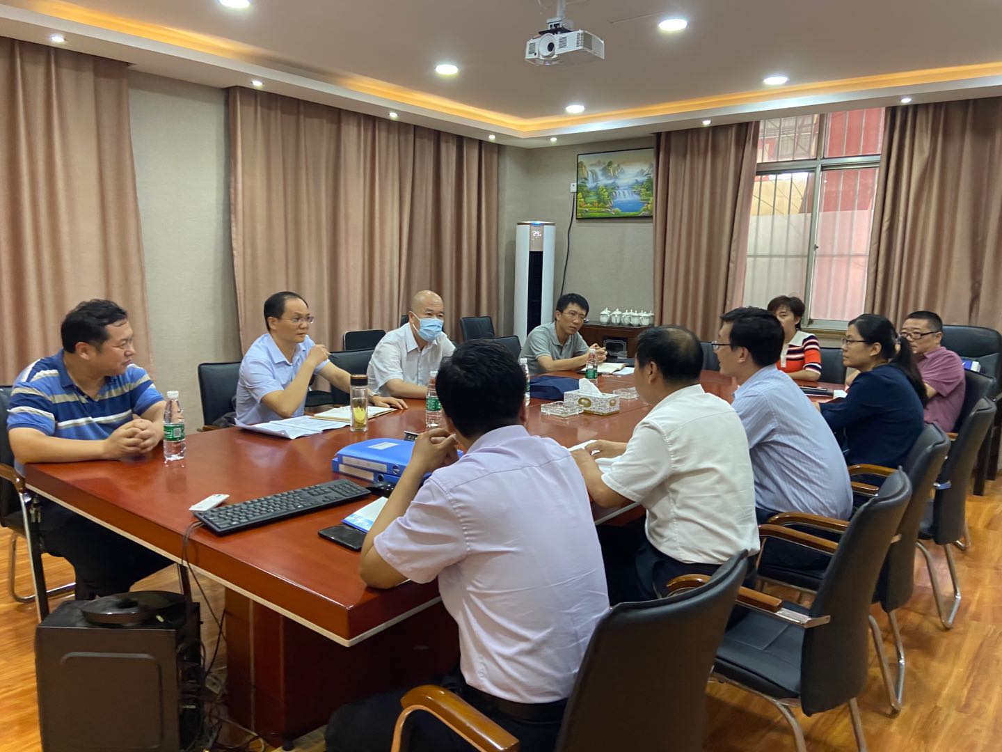省总工会联合调研组来米兰官方web站集团调研